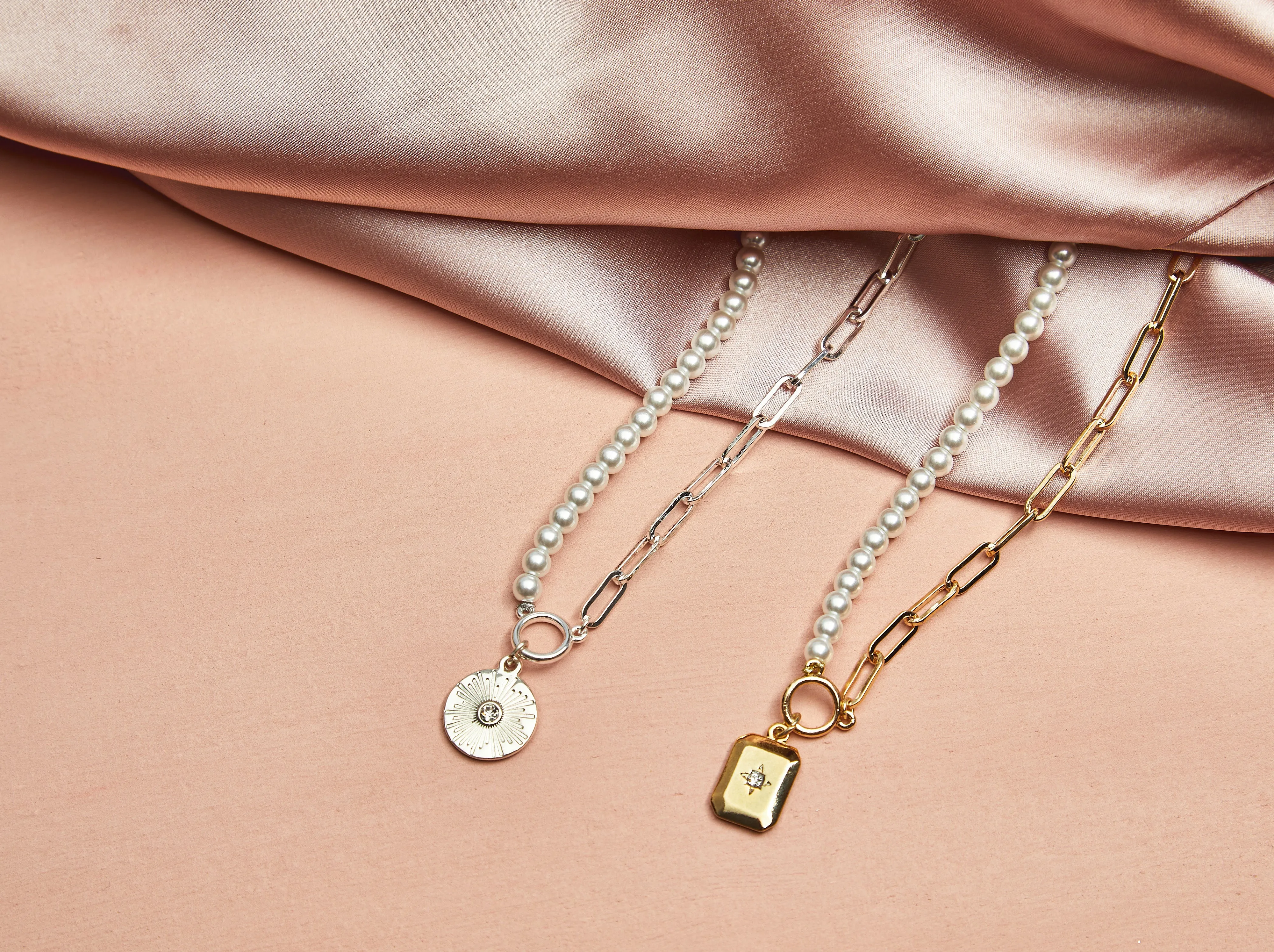 Stardust Necklace in Silver