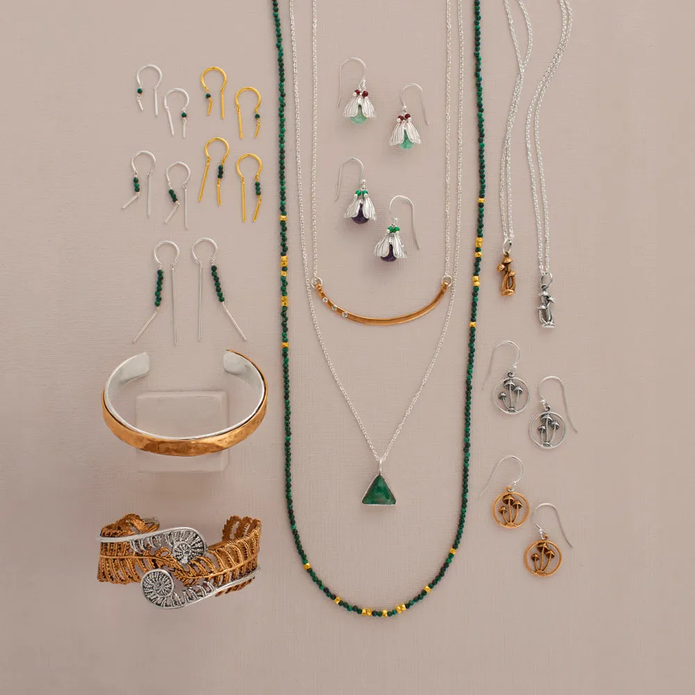 Stony Tiny Dancer Threaders in Malachite & Gold - 3/4" L