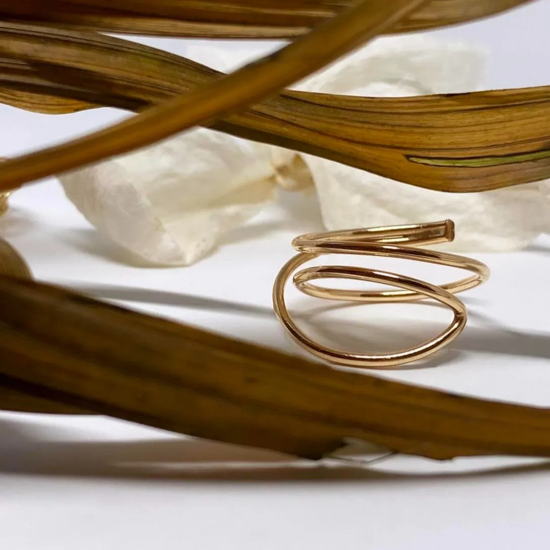 SWIRL RING BAND