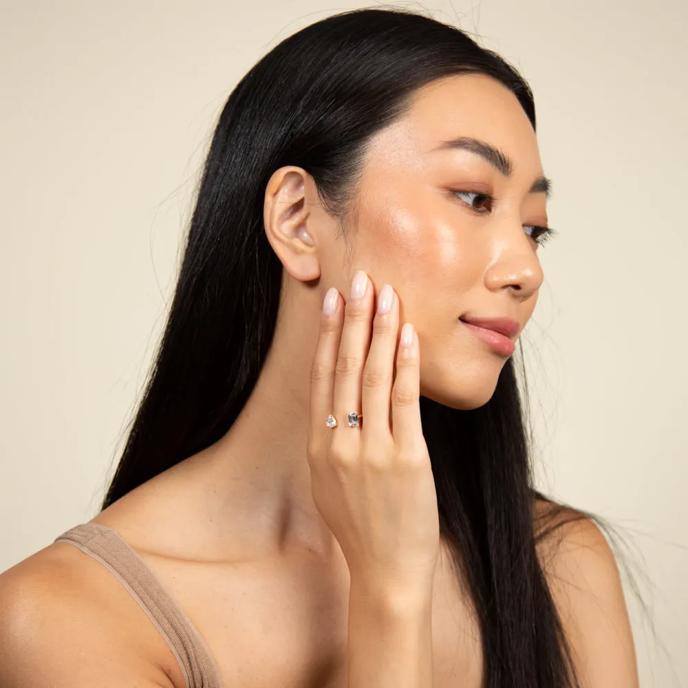 Teardrop X Emerald Open Ring