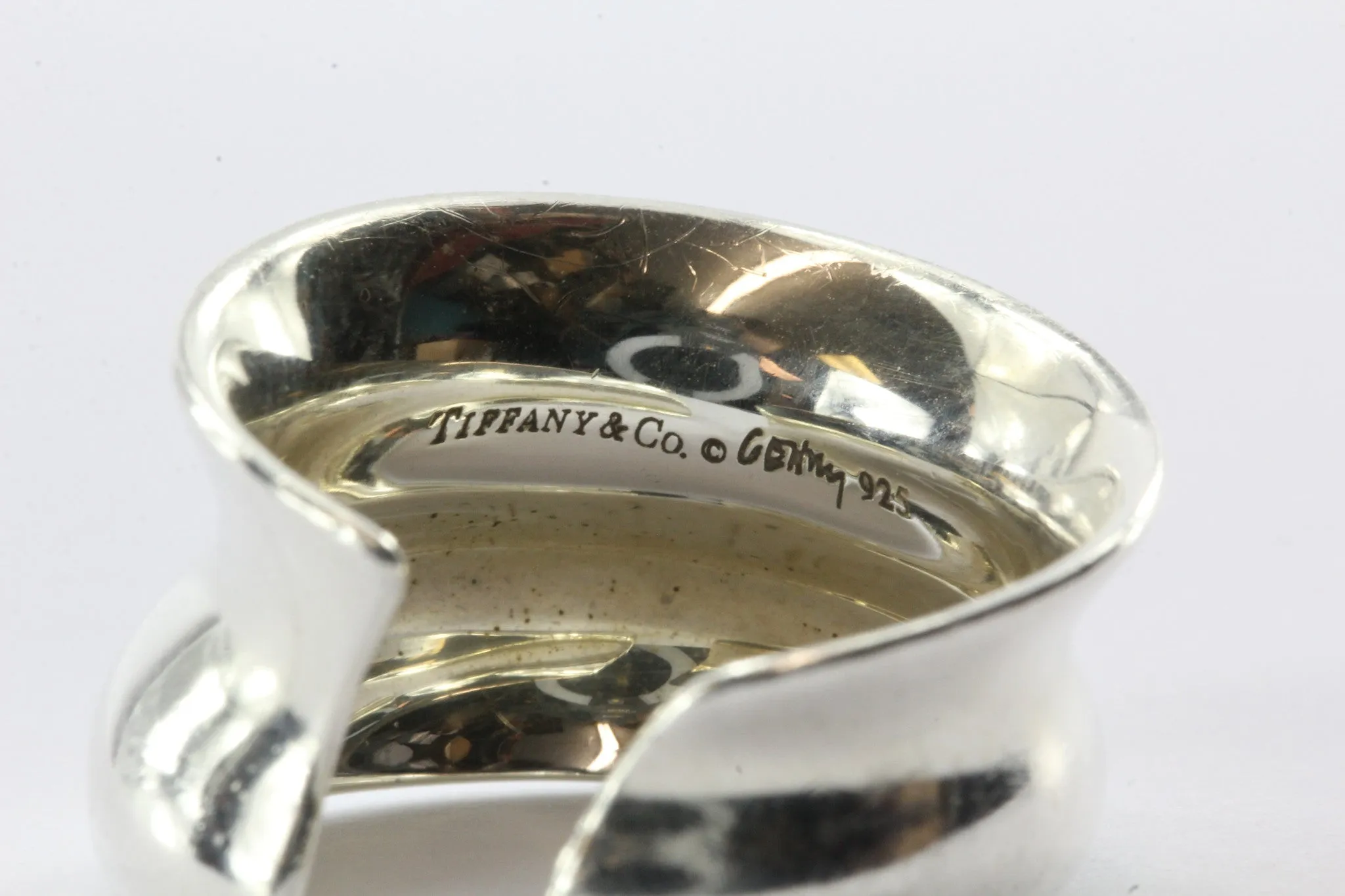 Tiffany & Co Frank Gehry Sterling Silver Wavy Fish Open Back Ring Size 5.75