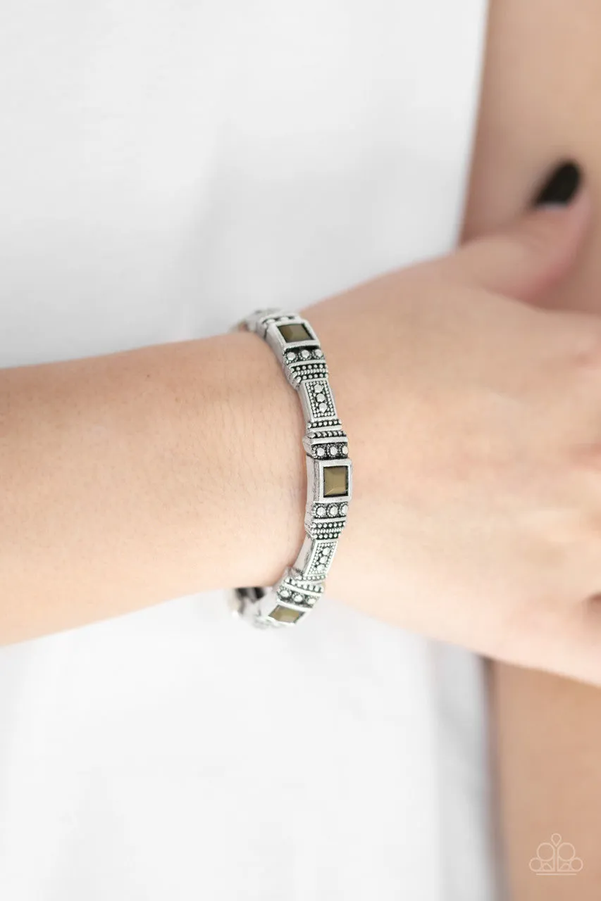 Totally Traveler Green Paparazzi Bracelet
