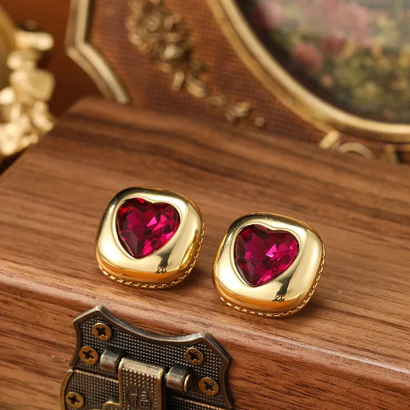 Vintage Earrings Vintage Geometric Red Heart Shaped Earrings Elegant And Fashionable Women's Light Luxury New Year Earrings