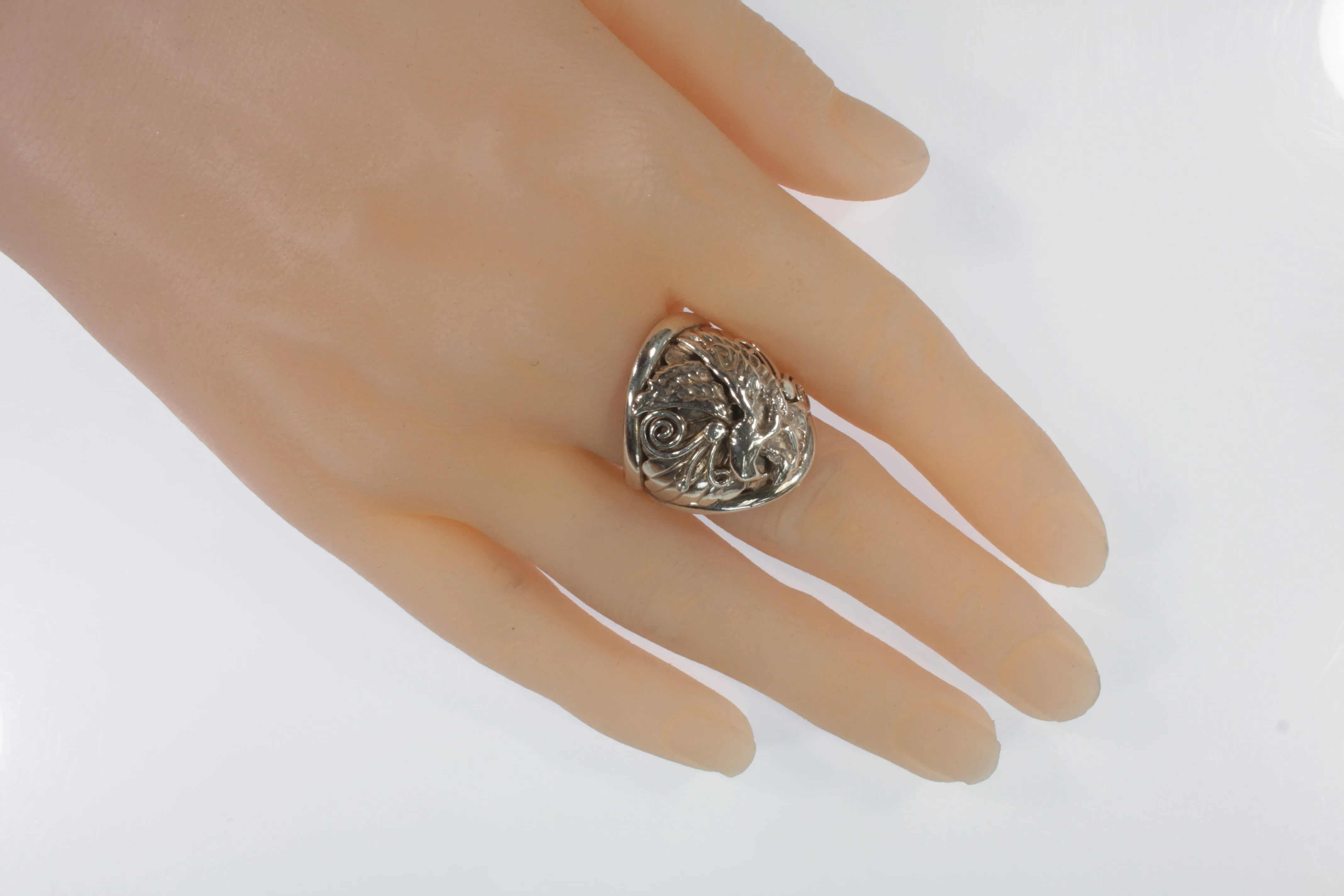 Vintage Navajo Bald Eagle Sterling Silver Ring By Les Holden SZ 9.50