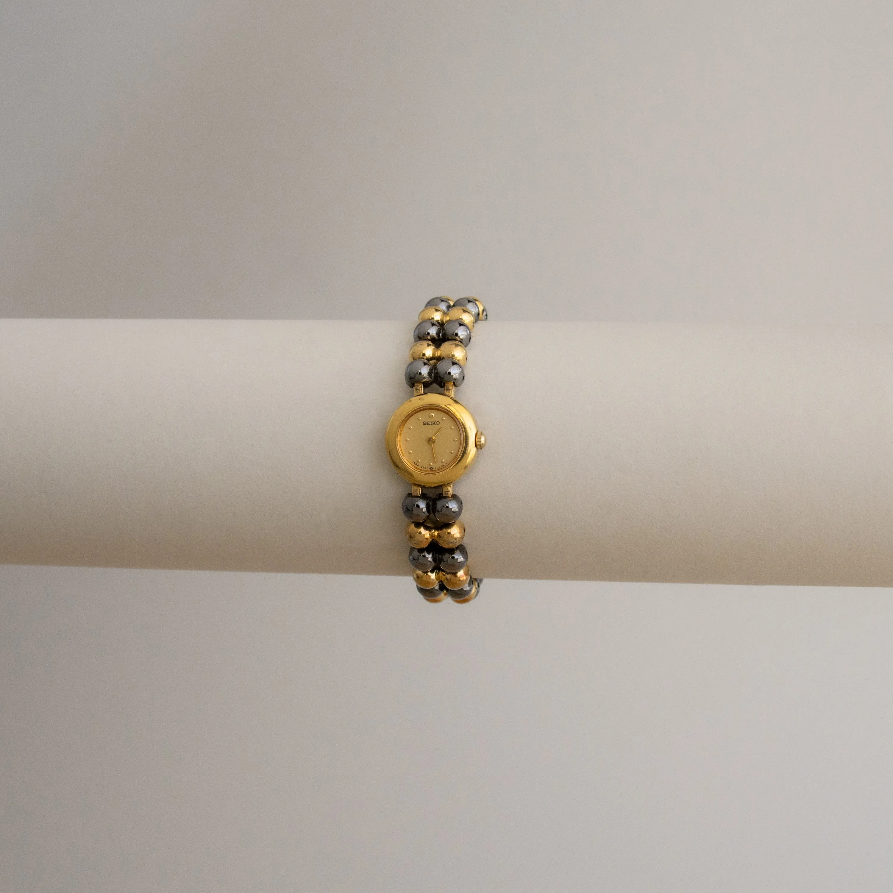Vintage Seiko Black Beaded Gold Watch
