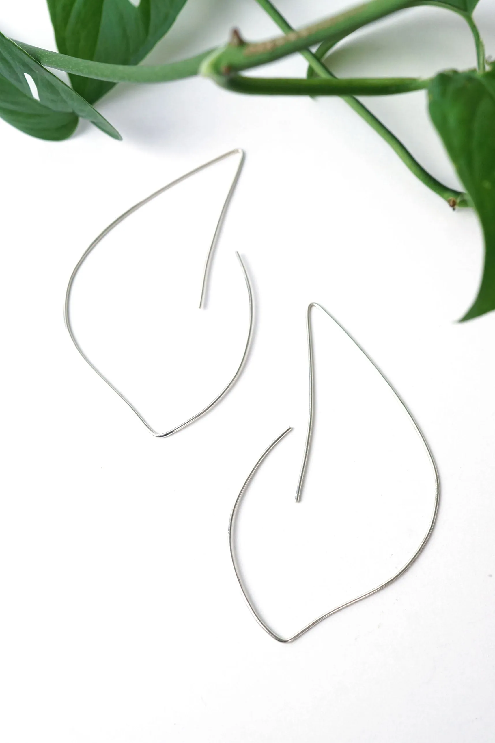 Virage Threader Hoop Earrings in silver or gold-filled