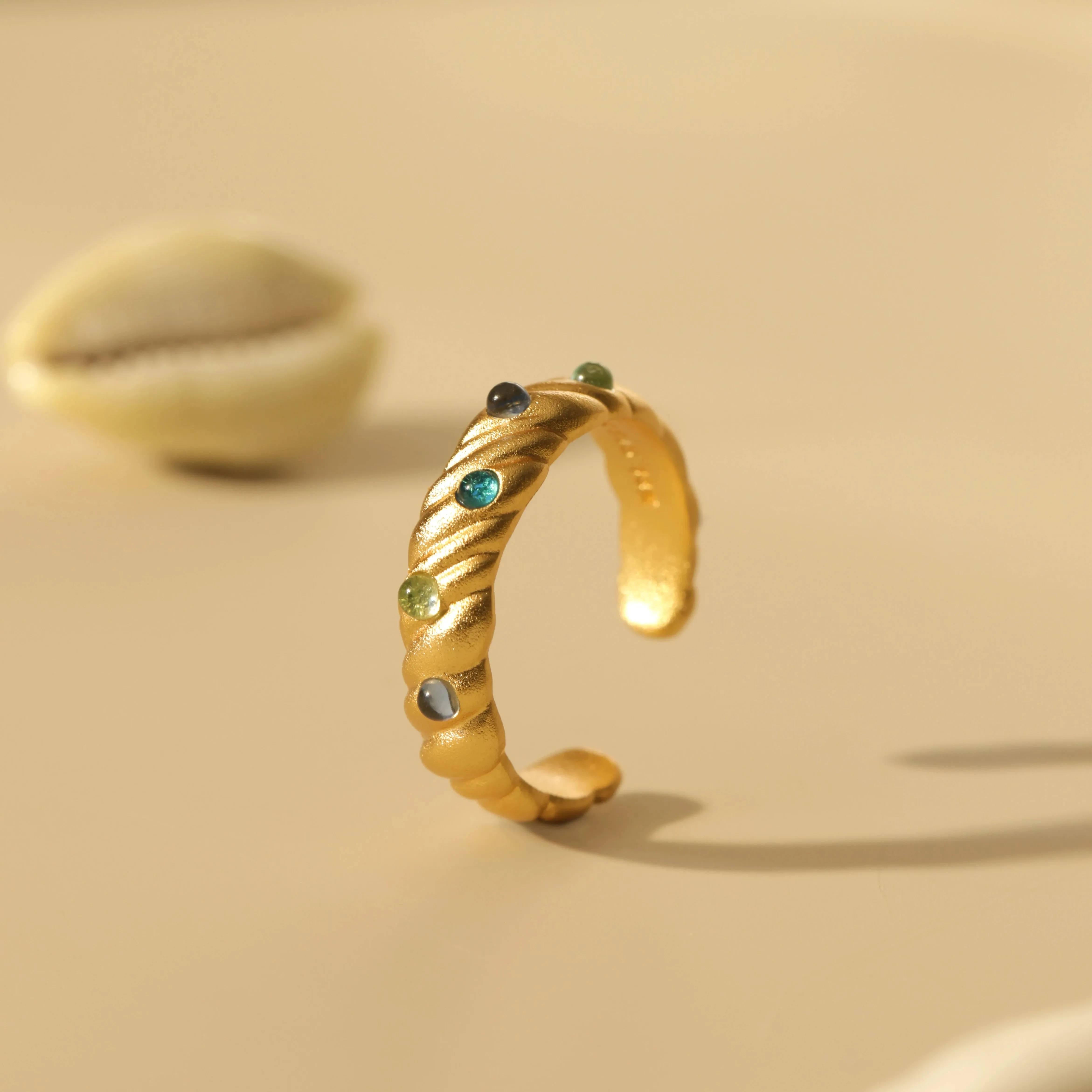 Vivian Starry Open Ring