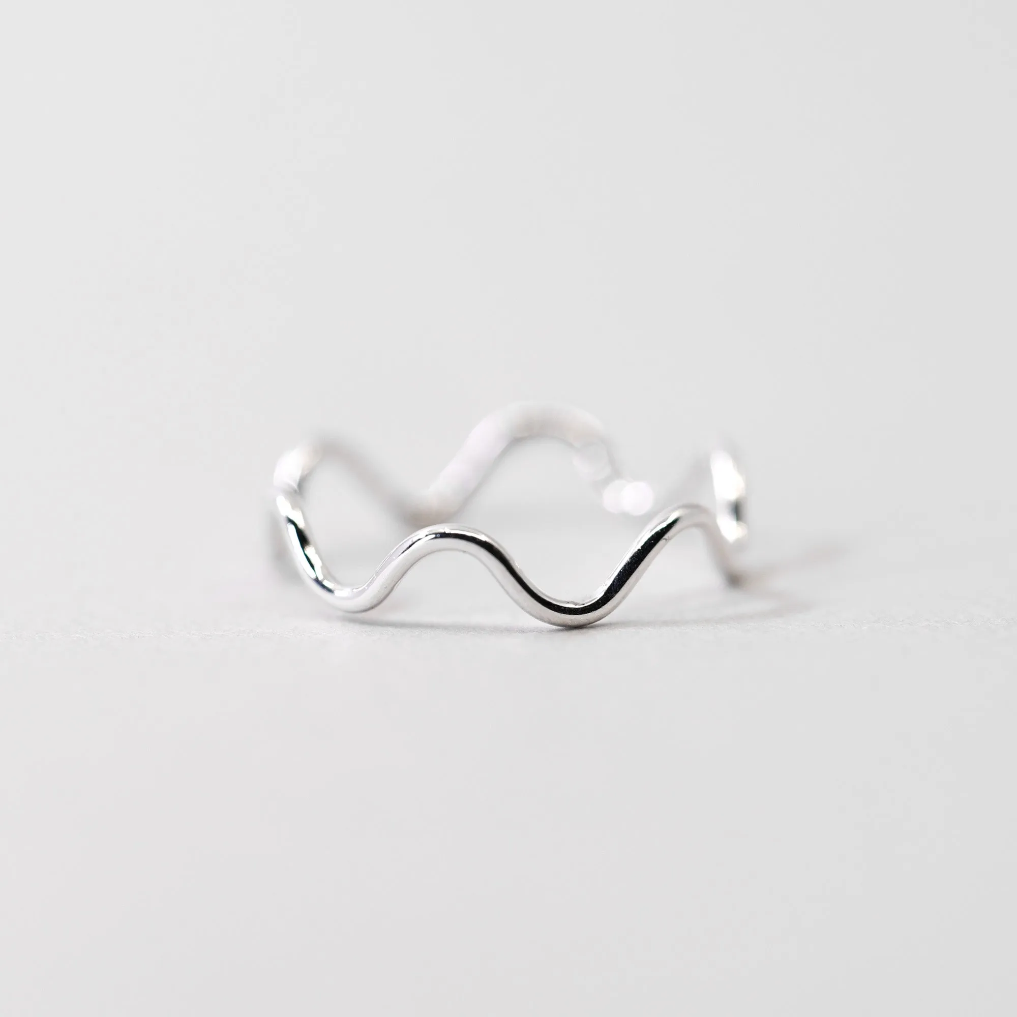 Wiggle Ring in Silver